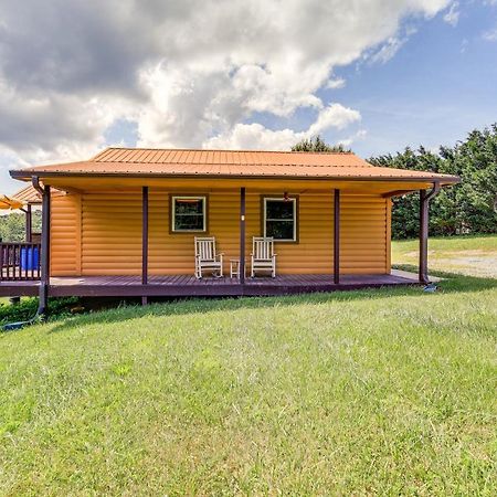 Blue Ridge Mountain Cabin With Views And Hot Tub Sparta Zewnętrze zdjęcie