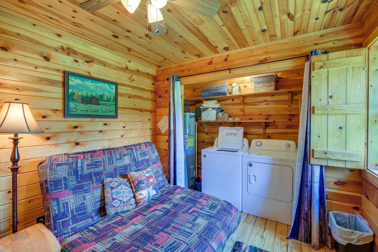 Blue Ridge Mountain Cabin With Views And Hot Tub Sparta Zewnętrze zdjęcie